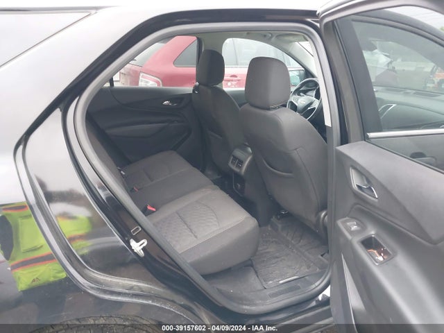 Chevrolet EQUINOX LT 2018 2GNAXJEV2J6270566 Image 8