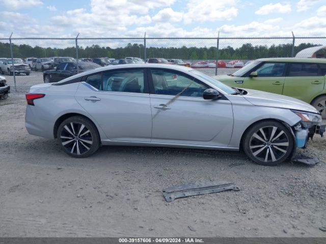 1N4BL4CV7NN304571 Nissan Altima Sr Fwd