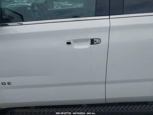 Chevrolet Tahoe Lt 2017 1GNSKBKC2HR124968 Image 17