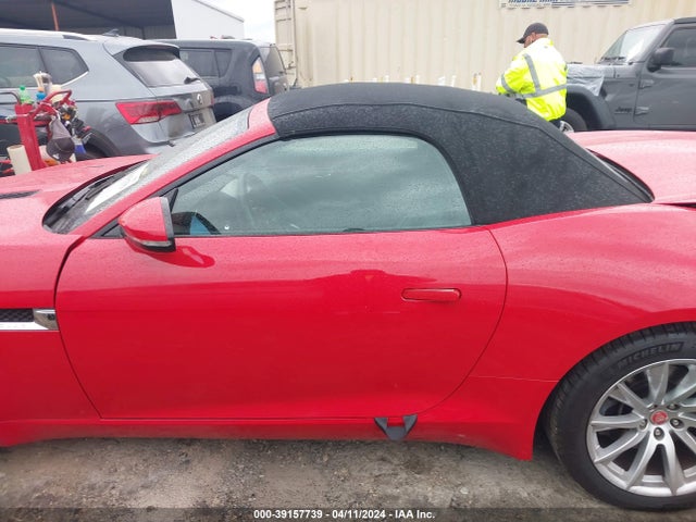 Jaguar F-type Premium 2017 SAJWA6ET0H8K42704 Image 15