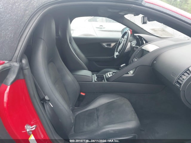 2017 JAGUAR F-TYPE SAJWA6ET0H8K42704 Photo 7