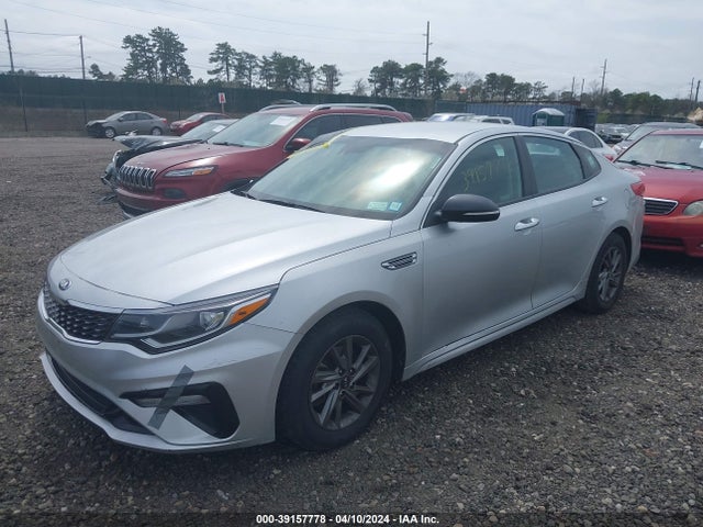 KIA Optima Lx 2019 5XXGT4L36KG337101 Image 2
