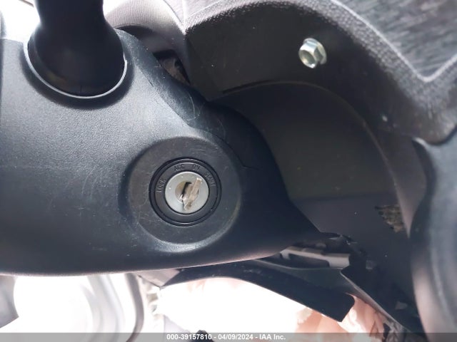 Toyota Prius C Two 2014 JTDKDTB31E1083042 Image 11