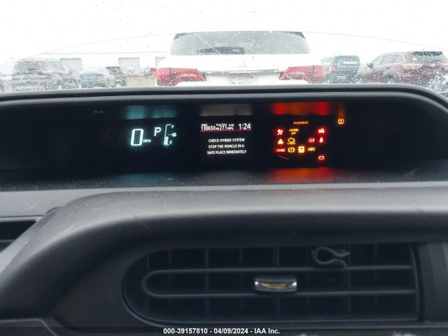 Toyota Prius C Two 2014 JTDKDTB31E1083042 Image 7