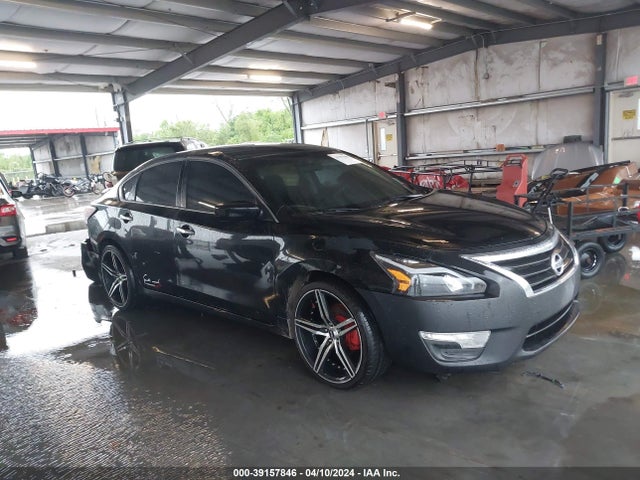 Nissan Altima 2.5 S 2014 1N4AL3AP3EN209399 zdjęcie główne