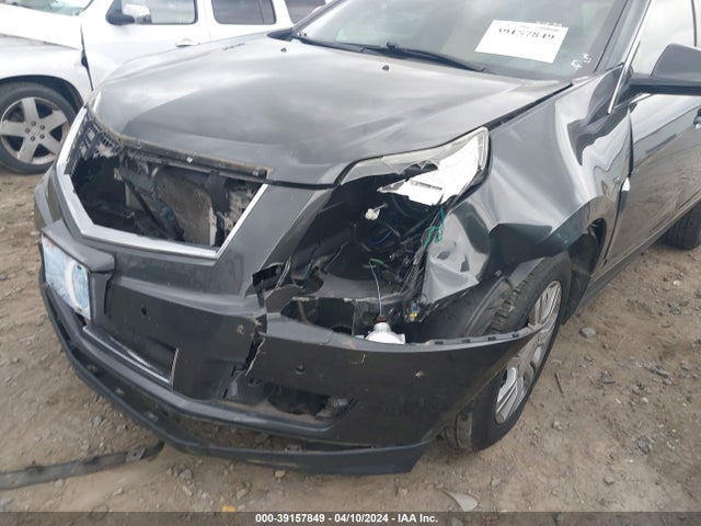 3GYFNBE35FS547996 Cadillac Srx Luxury Collection