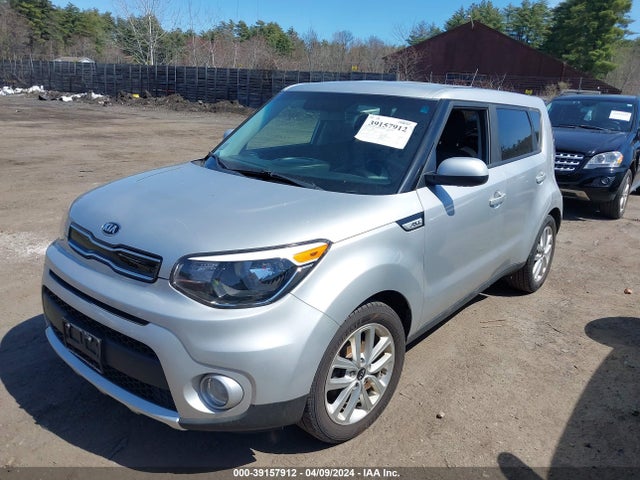KIA SOUL + 2018 KNDJP3A52J7510340 Image 2