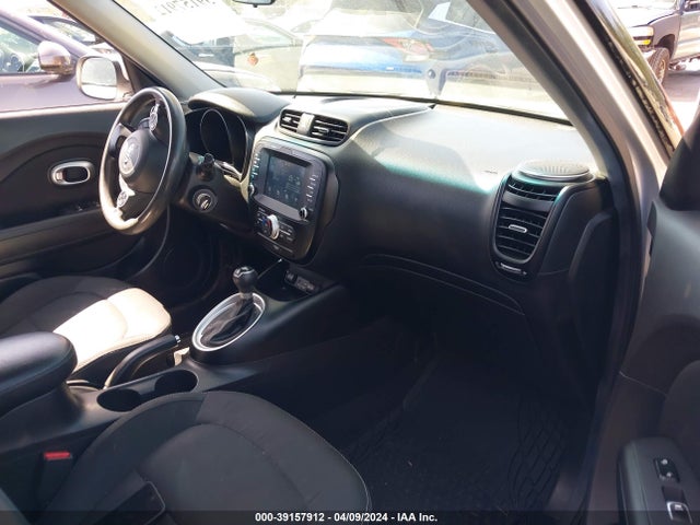KIA SOUL + 2018 KNDJP3A52J7510340 Image 5
