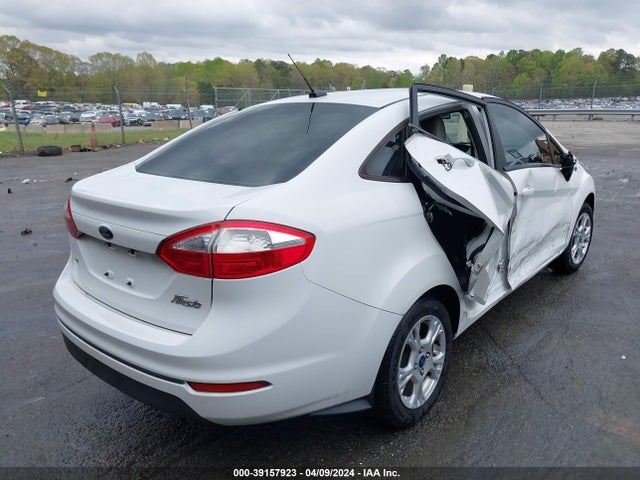 Ford FIESTA SE 2016 3FADP4BJ3GM103792 Image 4