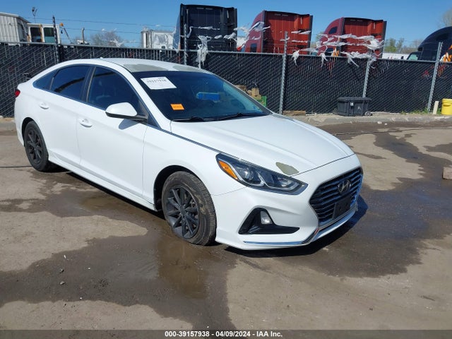 2018 5NPE24AF0JH616408 main image