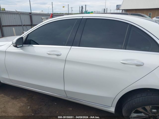 55SWF4JB1HU231422 Mercedes-Benz C 300 Luxury/sport