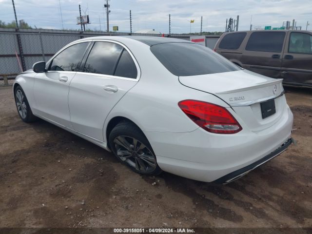 55SWF4JB1HU231422 Mercedes-Benz C 300 Luxury/sport