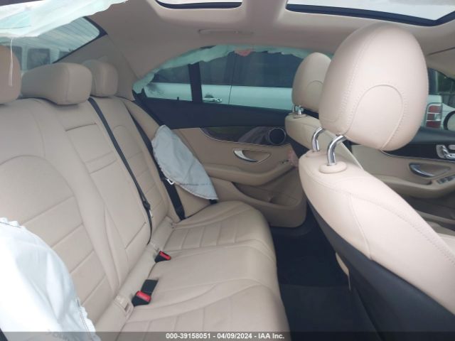 55SWF4JB1HU231422 Mercedes-Benz C 300 Luxury/sport