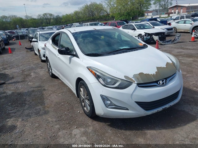 2015 5NPDH4AE4FH561308 main image