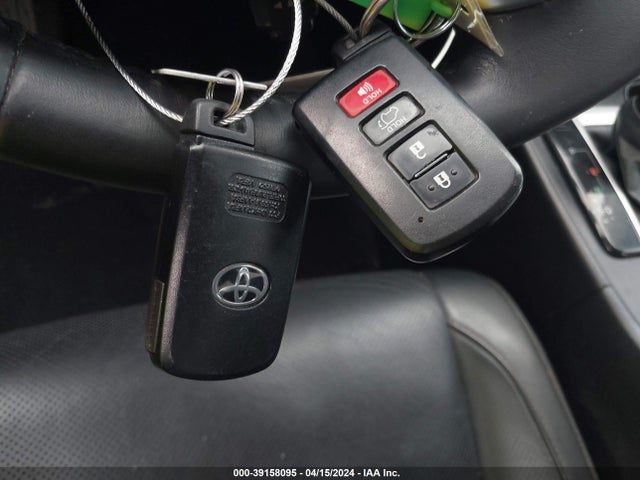 Toyota Highlander Limited V6 2014 5TDYKRFHXES037379 Image 11
