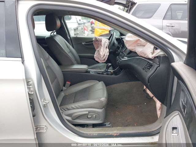 Chevrolet IMPALA 1LT 2017 2G1105SA0H9132385 Image 5