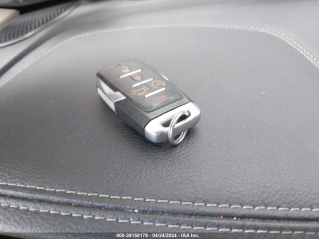 RAM 1500 Laramie  4x4 5'7 Box 2019 1C6SRFJT0KN511781 Image 11