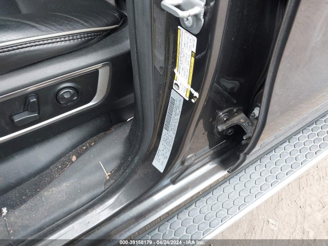 RAM 1500 Laramie  4x4 5'7 Box 2019 1C6SRFJT0KN511781 Image 6