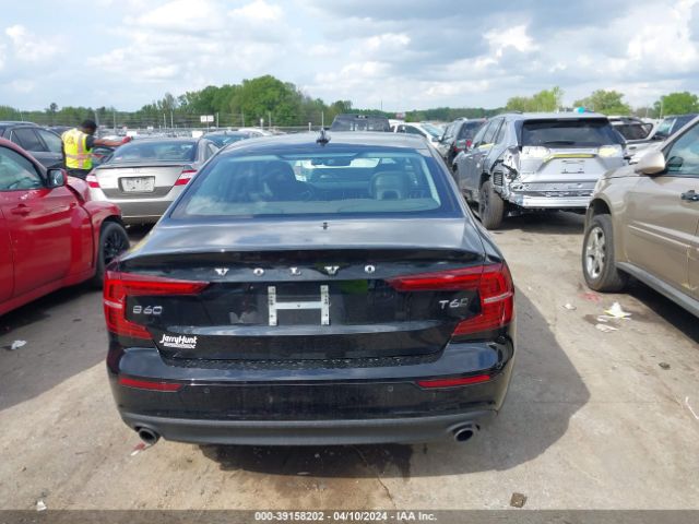 7JRA22TK2KG003288 Volvo S60 T6 Momentum