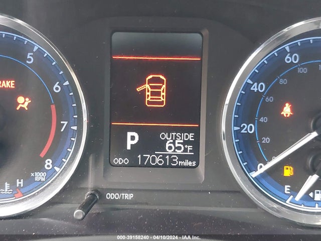 Toyota COROLLA LE 2017 5YFBURHE9HP579279 Image 16