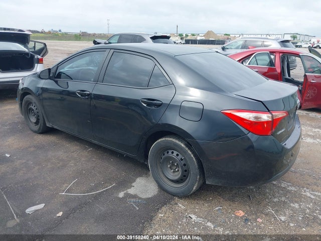 Toyota COROLLA LE 2017 5YFBURHE9HP579279 Image 3