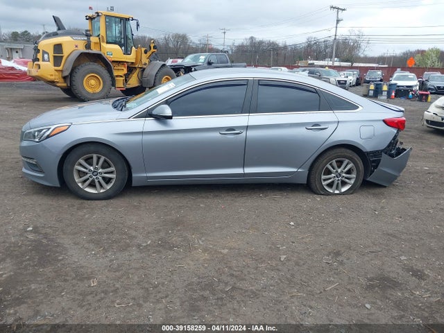 Hyundai SONATA ECO 2015 5NPE24AA3FH139145 Image 14