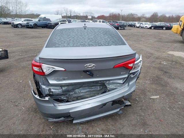 Hyundai SONATA ECO 2015 5NPE24AA3FH139145 Image 16
