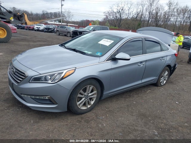 Hyundai SONATA ECO 2015 5NPE24AA3FH139145 Image 2