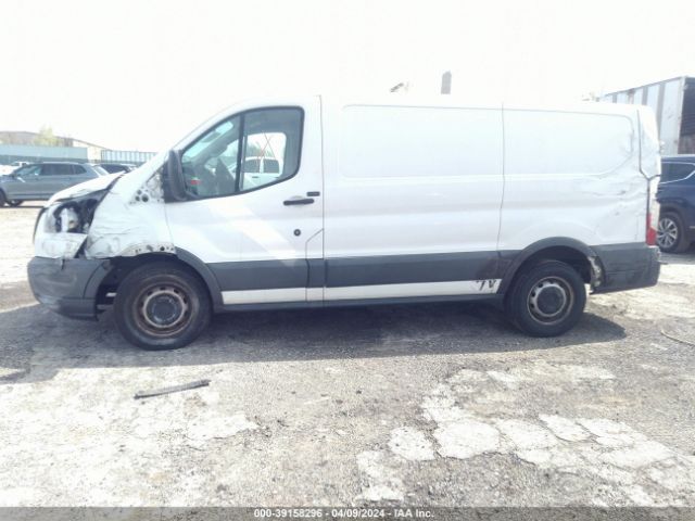 1FTYR1YM2HKB55848 Ford Transit-250