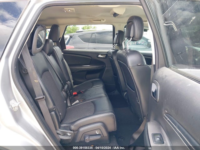 3C4PDCGG2JT335563 Dodge Journey Crossroad