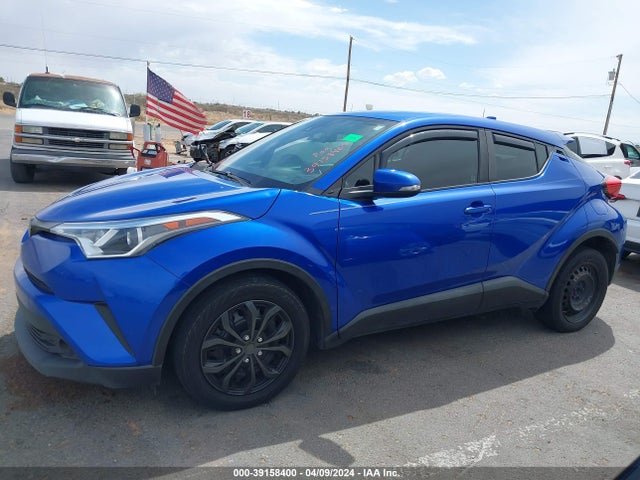 Toyota C-HR LE 2019 NMTKHMBX9KR075961 Image 14