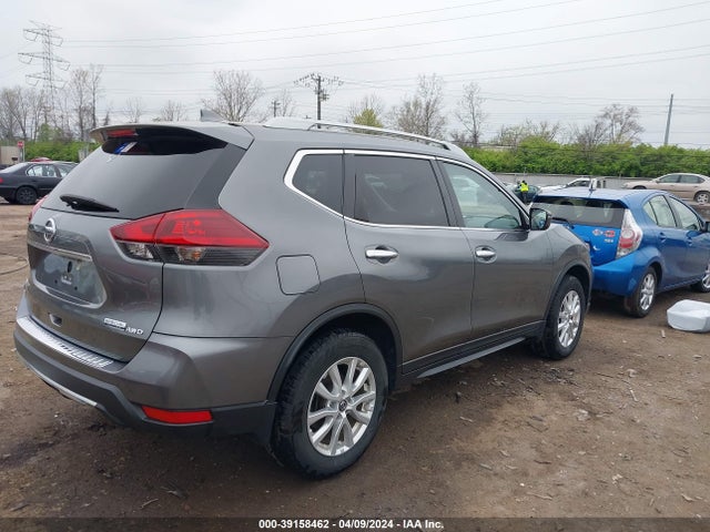Nissan ROGUE S 2019 5N1AT2MV7KC816794 Image 4