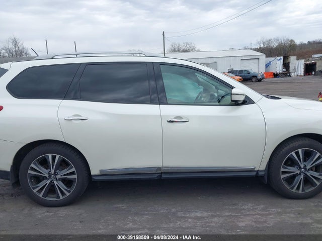 Nissan Pathfinder Platinum 2018 5N1DR2MM9JC613729 Image 13