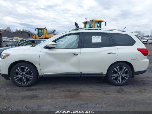 Nissan Pathfinder Platinum 2018 5N1DR2MM9JC613729 Image 14