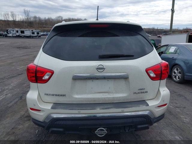 Nissan Pathfinder Platinum 2018 5N1DR2MM9JC613729 Image 16