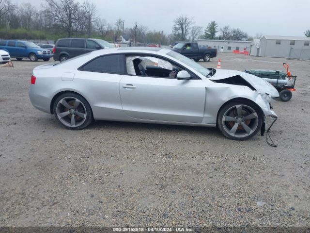 WAULFAFR5EA059342 Audi A5 2.0t Premium