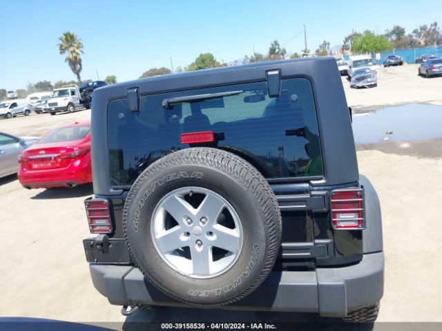 1C4AJWAG4EL157309 Jeep Wrangler Sport