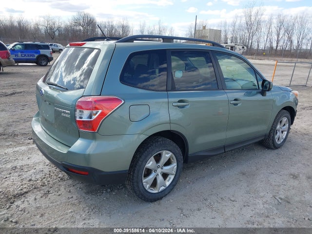 Subaru Forester 2.5i Premium 2015 JF2SJADC7FH450935 Image 4