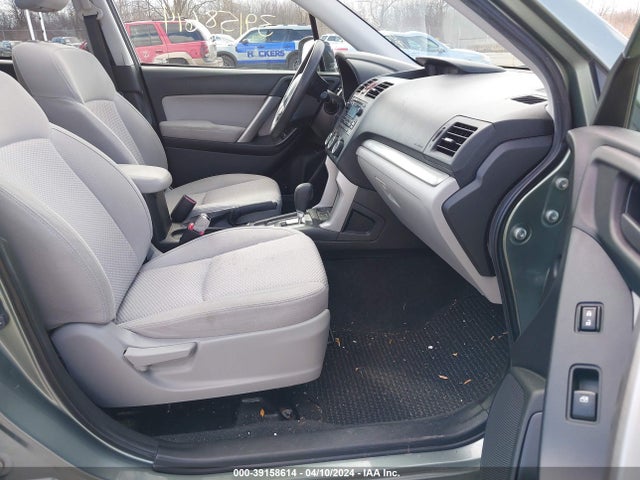 Subaru Forester 2.5i Premium 2015 JF2SJADC7FH450935 Image 5