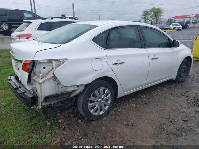 Nissan SENTRA S 2017 3N1AB7AP7HY261438 Image 4