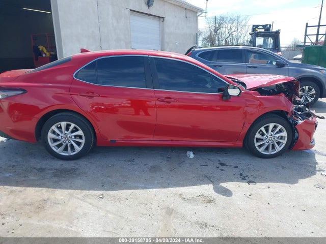 Toyota CAMRY LE 2024 4T1C11AK5RU217450 Image 13