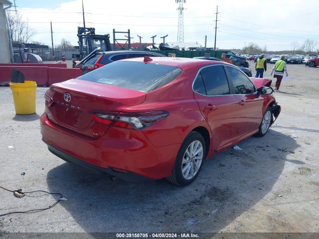 Toyota CAMRY LE 2024 4T1C11AK5RU217450 Image 4