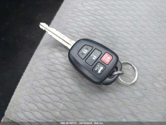 Toyota COROLLA LE 2016 2T1BURHE4GC619170 Image 11