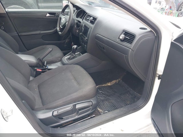 3VW267AJ1GM279454 Volkswagen Jetta 1.4t S