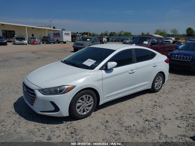 Hyundai ELANTRA SE 2017 5NPD74LF4HH106678 Image 2