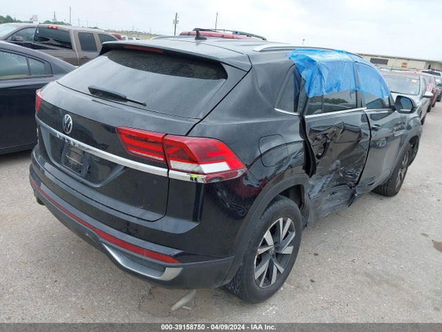 1V23C2CA7LC201772 Volkswagen Atlas Cross Sport 2.0t Se