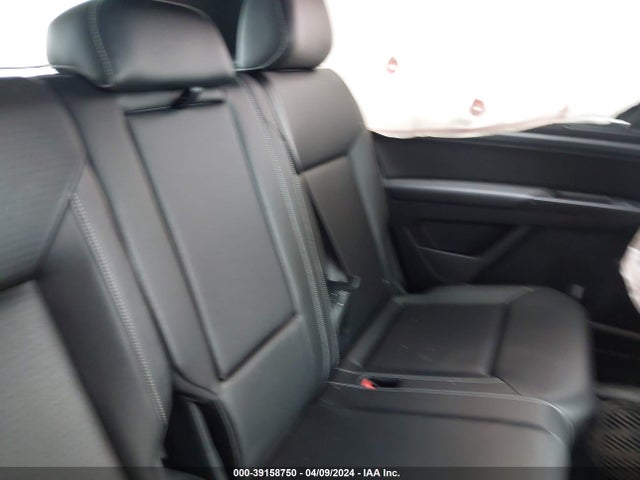 1V23C2CA7LC201772 Volkswagen Atlas Cross Sport 2.0t Se