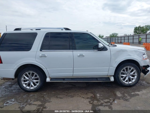 Ford Expedition Limited 2016 1FMJU1KT1GEF31867 Image 13