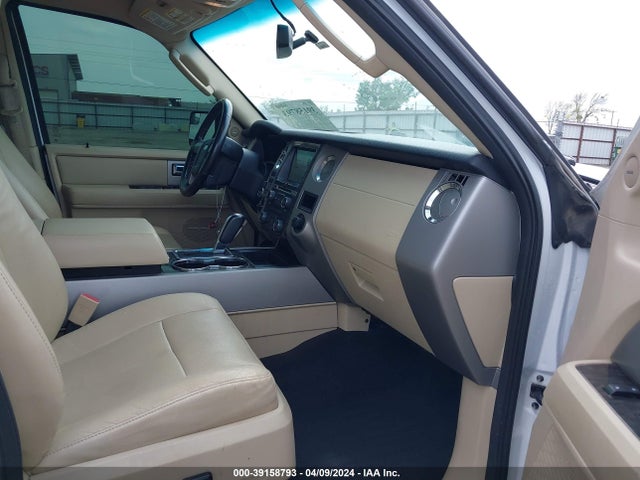 Ford Expedition Limited 2016 1FMJU1KT1GEF31867 Image 5
