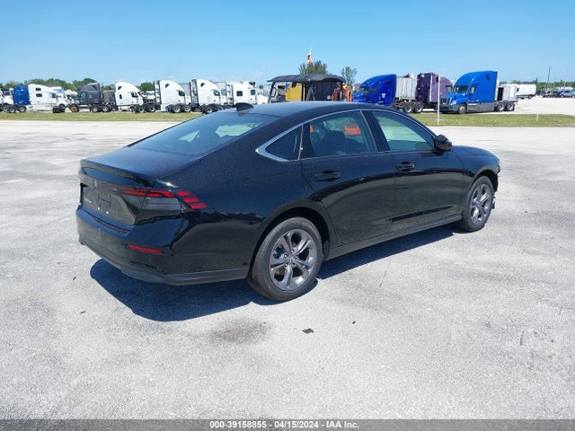 Honda ACCORD EX 2024 1HGCY1F38RA044379 Image 4